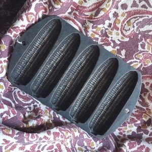 Vintage Cast Iron Cornstick Pan - unmarked Lodge - pre 1960